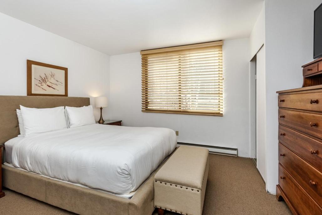 Riverview Unit 8, All The Essentials Riverside Condo With Access To Pool & Hot Tub Aspen Kültér fotó